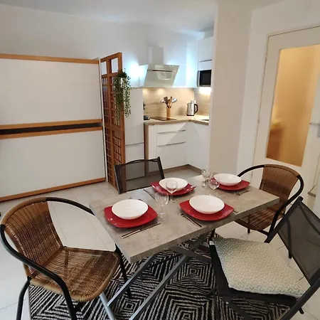 A 200m De La Studio Confort Apartamento
